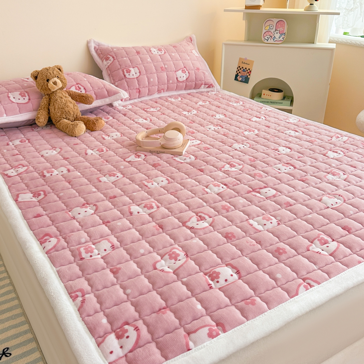 91家纺网 家纺一手货源 找家纺 川悦生活 2025新款A类印花牛奶绒床垫加厚绒保暖床床褥-大床图 床垫少女喵喵