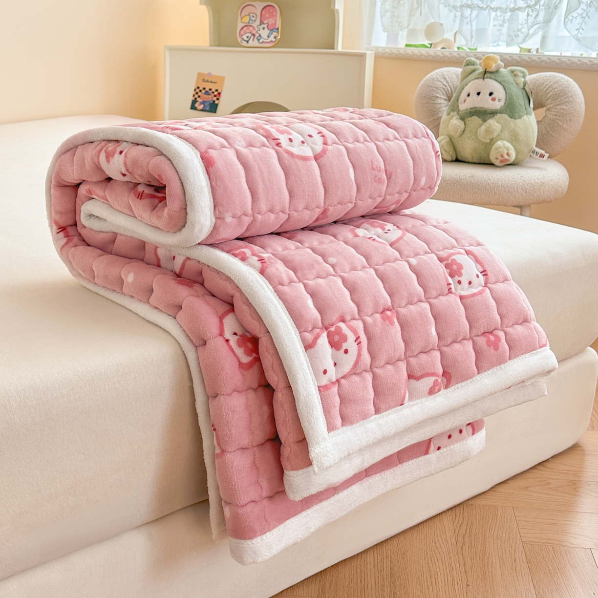 91家纺网 家纺一手货源 找家纺 川悦生活 2025新款A类印花牛奶绒床垫加厚绒保暖床床褥-大床图 床垫少女喵喵