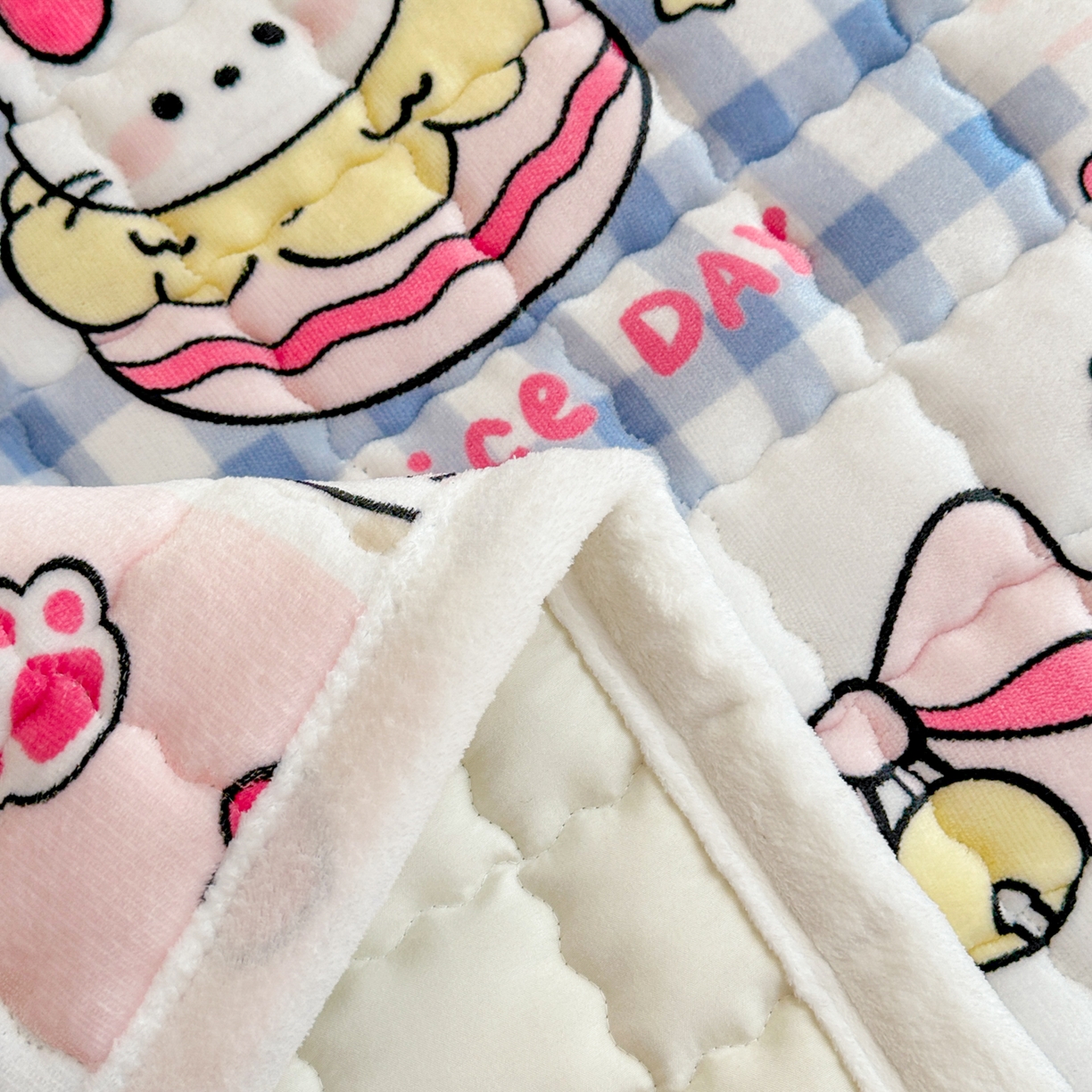 91家纺网 家纺一手货源 找家纺 川悦生活 2025新款A类印花牛奶绒床垫加厚绒保暖床床褥-大床图 床垫甜茶小猫