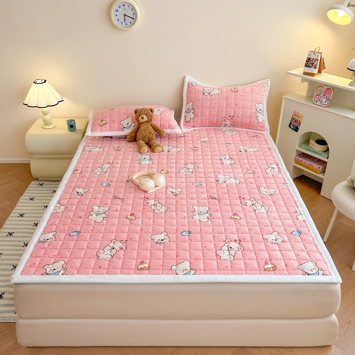 91家纺网 家纺一手货源 找家纺 川悦生活 2025新款A类印花牛奶绒床垫加厚绒保暖床床褥-大床图 床垫甜蜜小狗