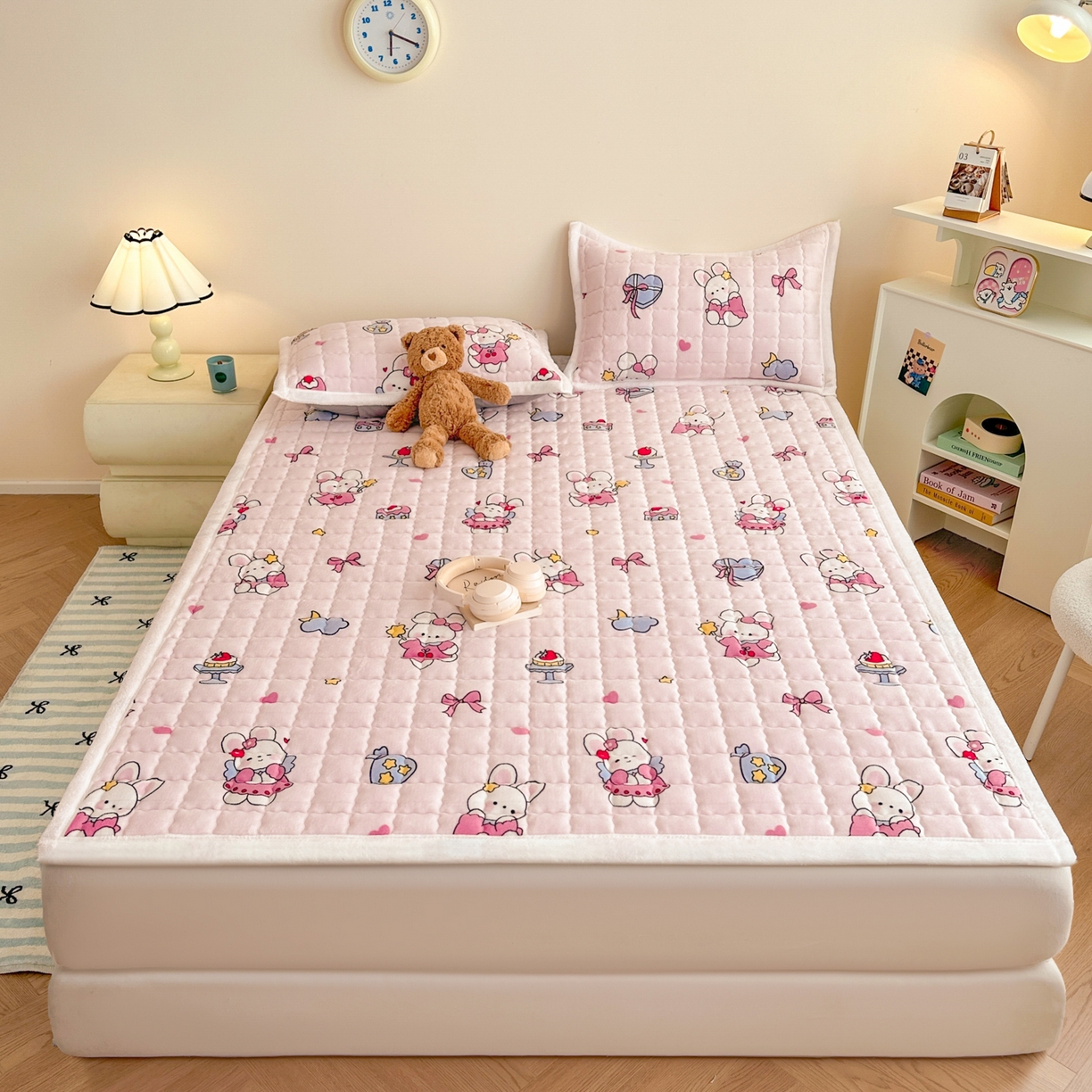 91家纺网 家纺一手货源 找家纺 川悦生活 2025新款A类印花牛奶绒床垫加厚绒保暖床床褥-大床图 床垫甜心兔糕