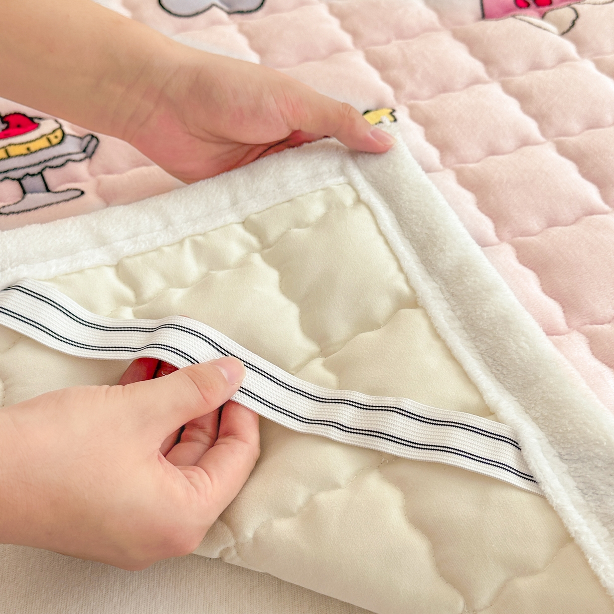 91家纺网 家纺一手货源 找家纺 川悦生活 2025新款A类印花牛奶绒床垫加厚绒保暖床床褥-大床图 床垫甜心兔糕