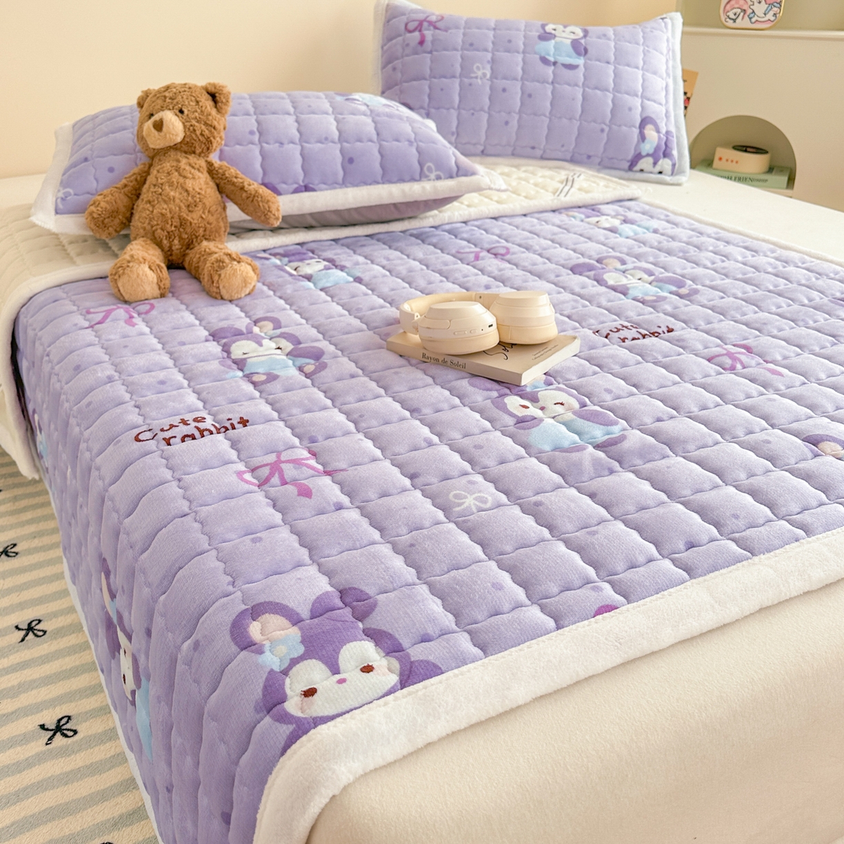 91家纺网 家纺一手货源 找家纺 川悦生活 2025新款A类印花牛奶绒床垫加厚绒保暖床床褥-大床图 床垫香芋奶茶