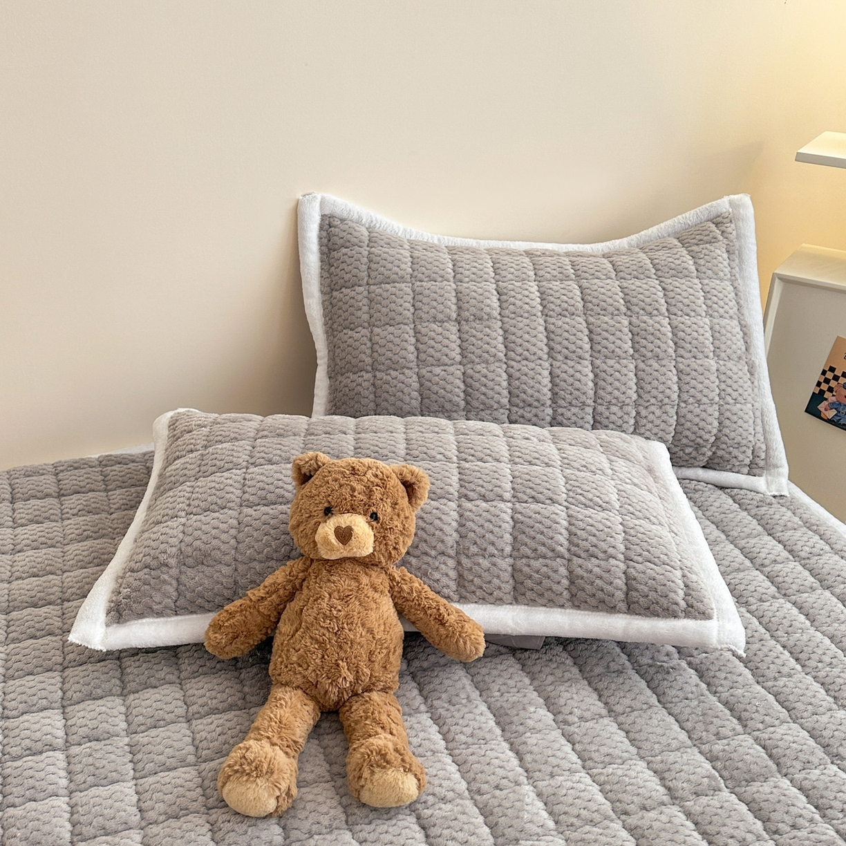 91家纺网 家纺一手货源 找家纺 川悦生活 2025新款A类印花牛奶绒床垫加厚绒保暖床床褥-大床图 床垫星空灰