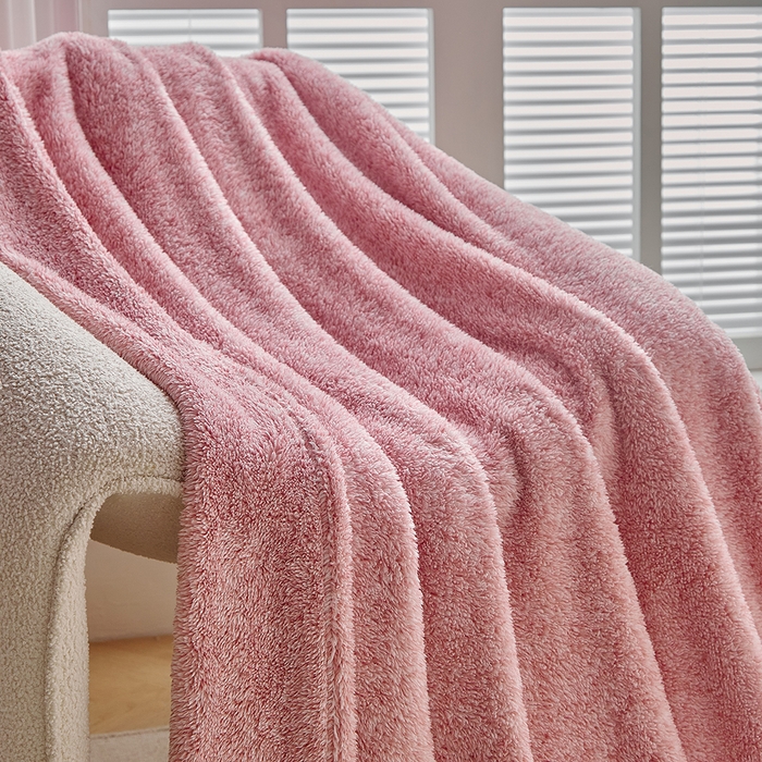 91家纺网 家纺一手货源 找家纺 缘生活 2025新款阳离子毛巾毯四季通用百搭款毛毯毯子 阳离子毛巾毯粉色