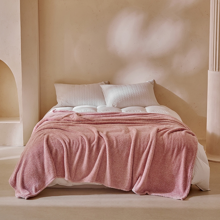 91家纺网 家纺一手货源 找家纺 缘生活 2025新款阳离子毛巾毯四季通用百搭款毛毯毯子 阳离子毛巾毯粉色