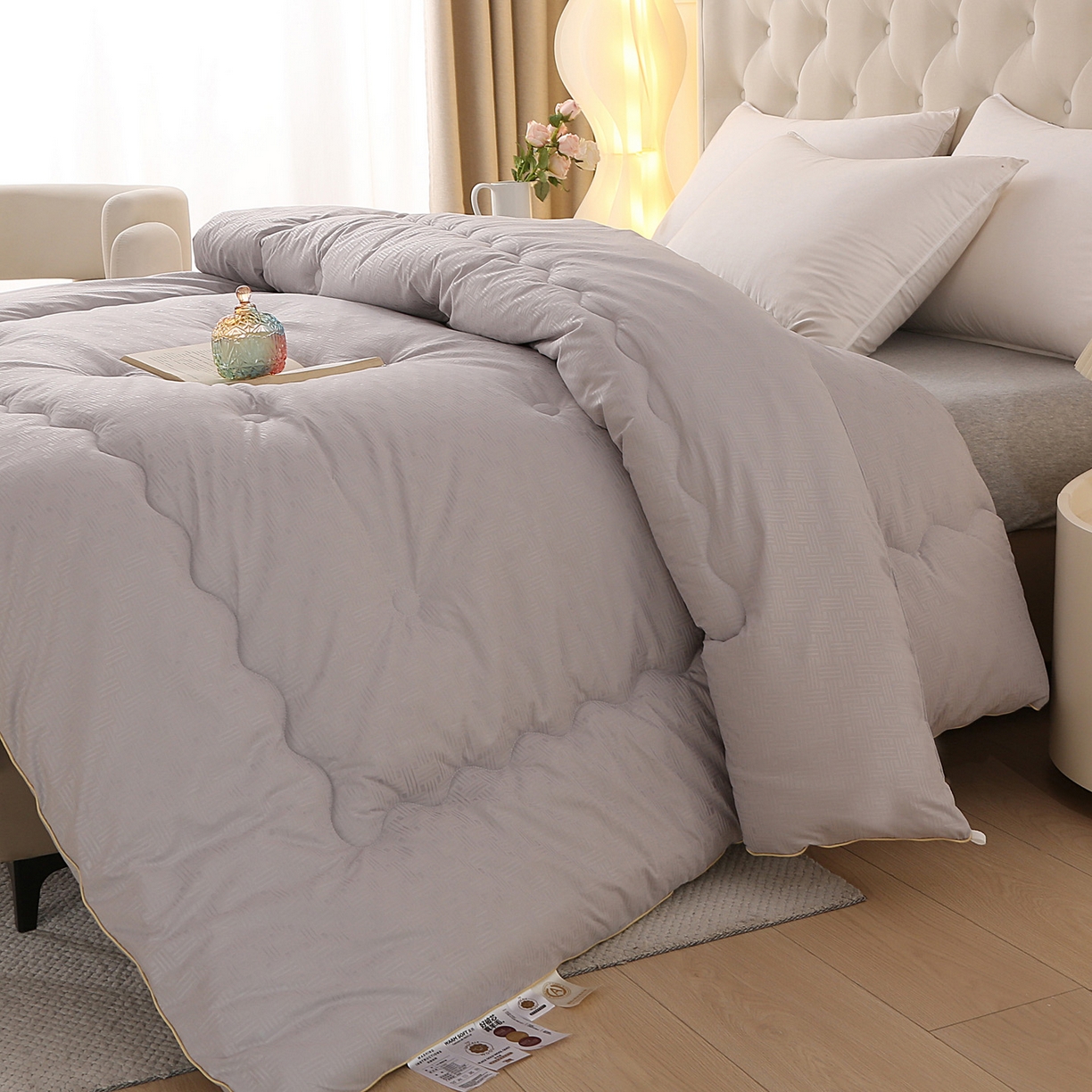 91家纺网 家纺一手货源 找家纺 首爱家纺 2025新款A类针织澳洲进口压花羊毛被被子被芯 压花-浅灰