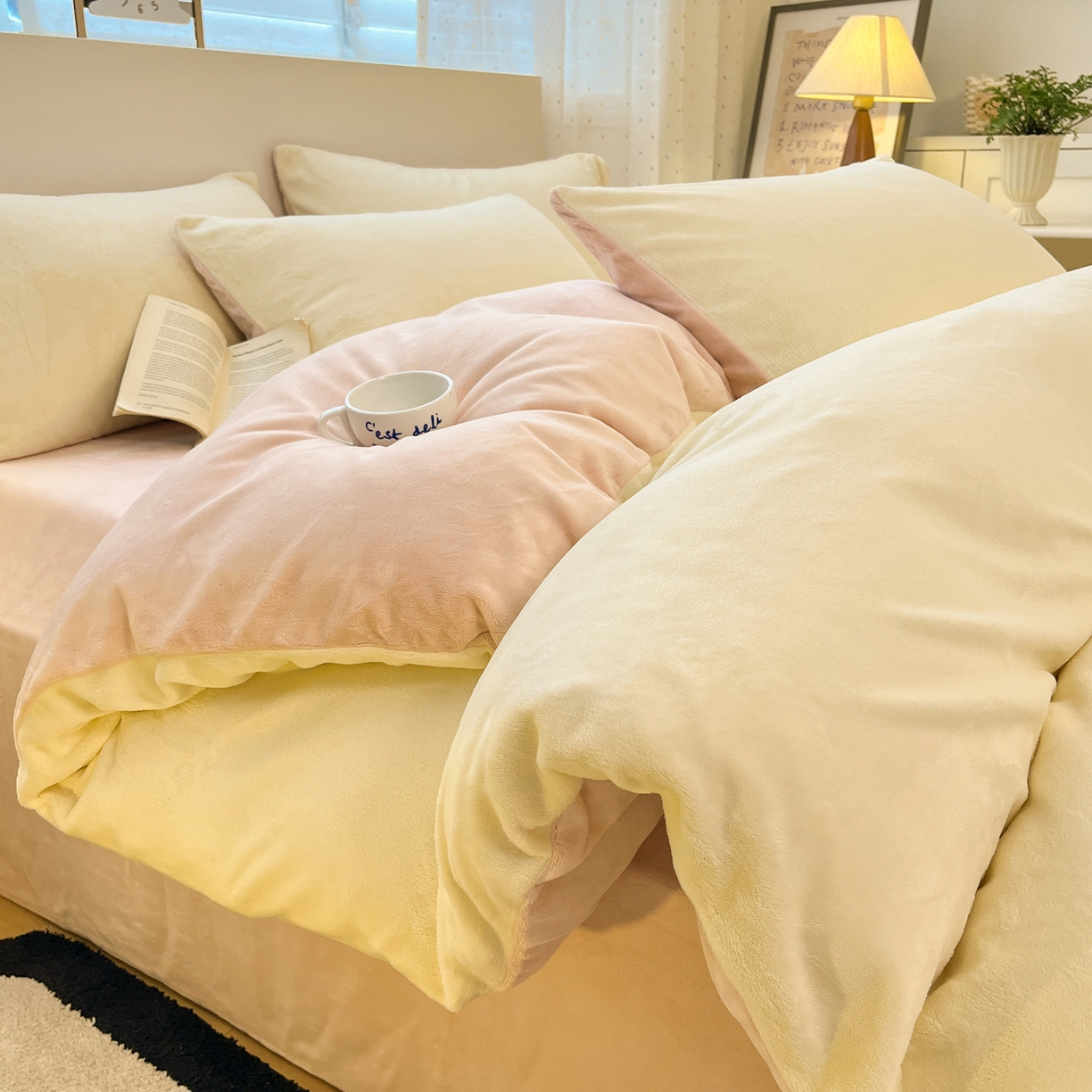 91家纺网 家纺一手货源 找家纺 颜选 2025新款纯色190克牛奶绒四件套 冰淇淋黄粉