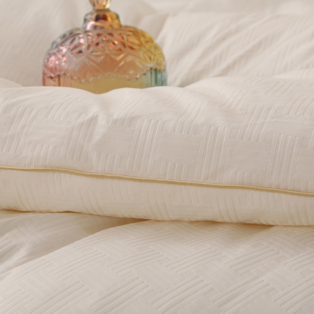 91家纺网 家纺一手货源 找家纺 （总）棉乐町家居 2025新款A类针织澳洲进口压花羊毛被被子被芯