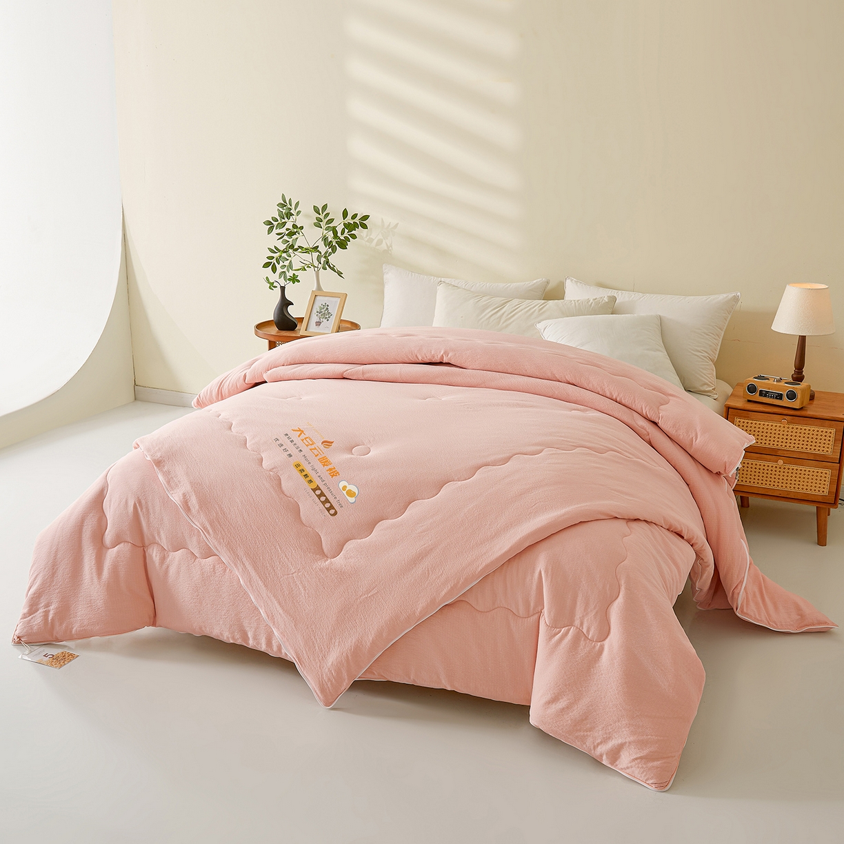 91家纺网 家纺一手货源 找家纺 富艺隆 2025新款大豆云暖被二合一子母被提花水洗棉双层纱加厚冬被春秋被 大豆云暖被 心悦粉