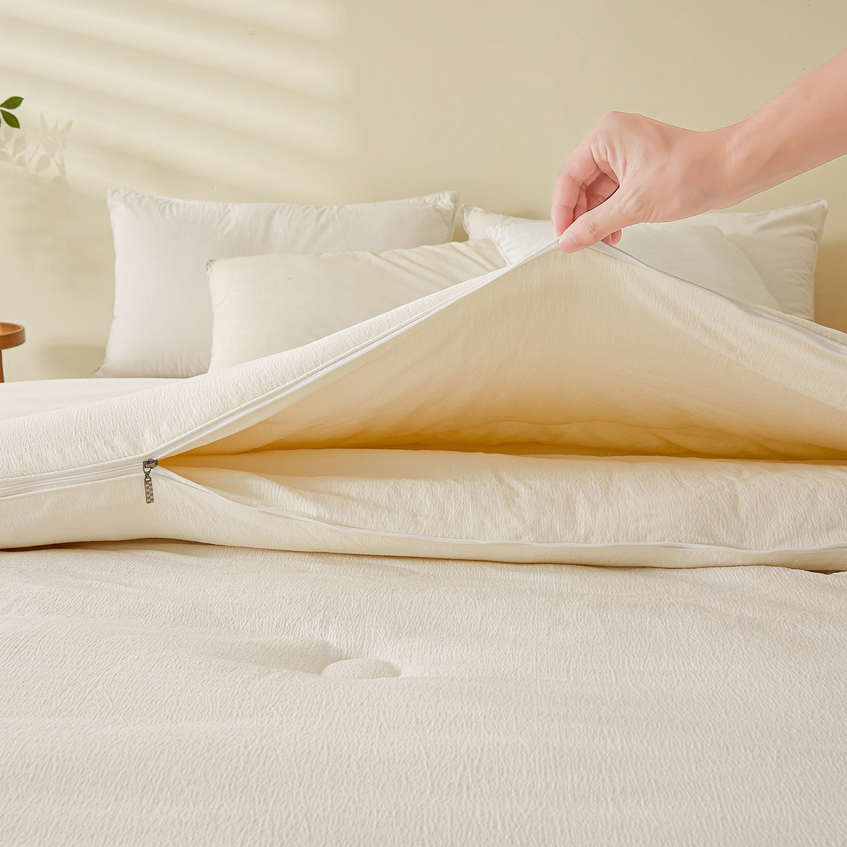 91家纺网 家纺一手货源 找家纺 富艺隆 2025新款大豆云暖被二合一子母被提花水洗棉双层纱加厚冬被春秋被 大豆云暖被 云朵白