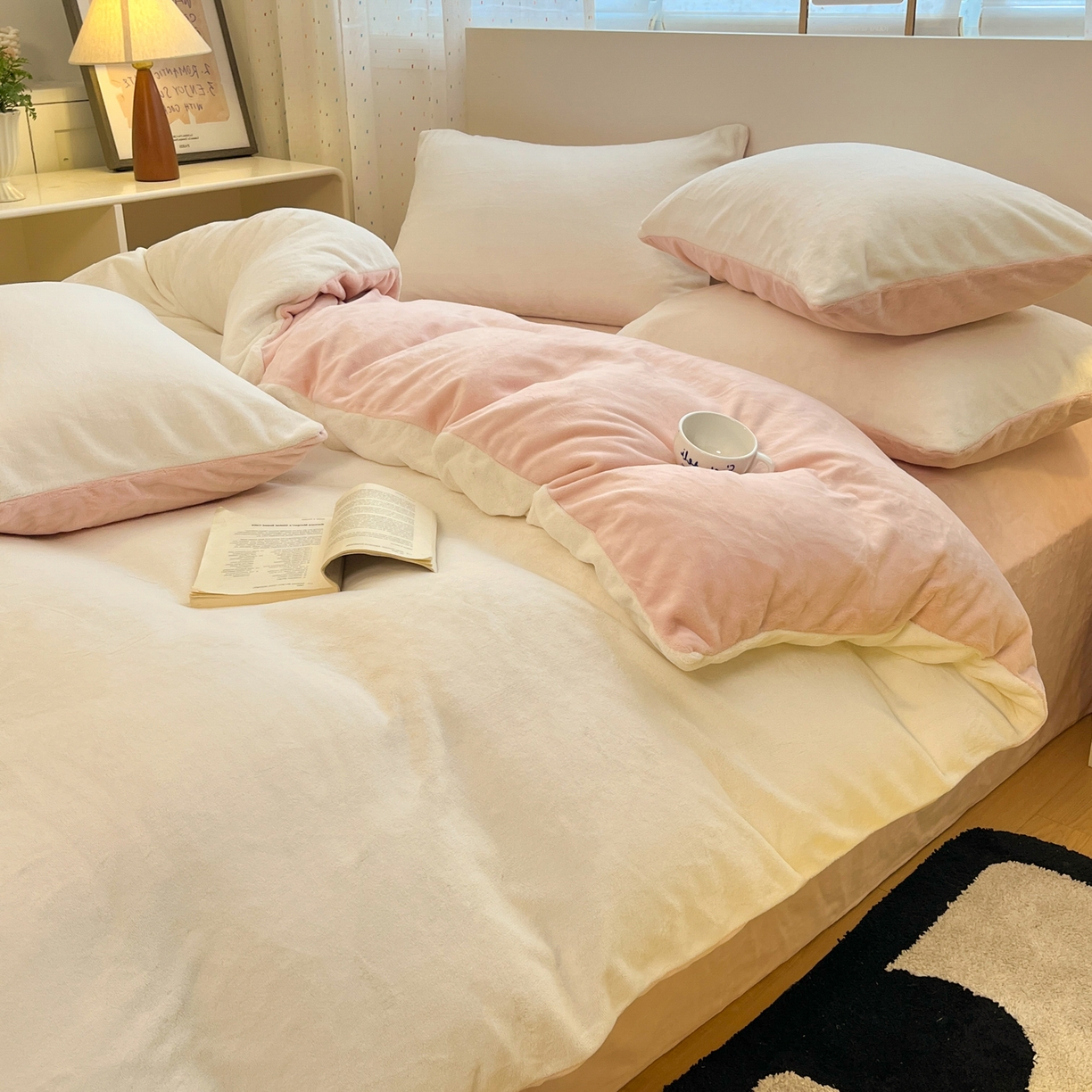 91家纺网 家纺一手货源 找家纺 颜选 2025新款纯色190克牛奶绒四件套 玉黄奶昔