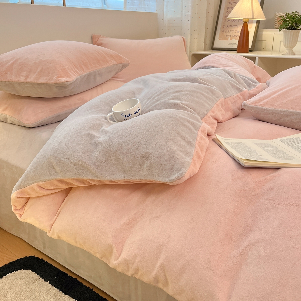 颜选 2025新款纯色190克牛奶绒四件套 玉灰奶油