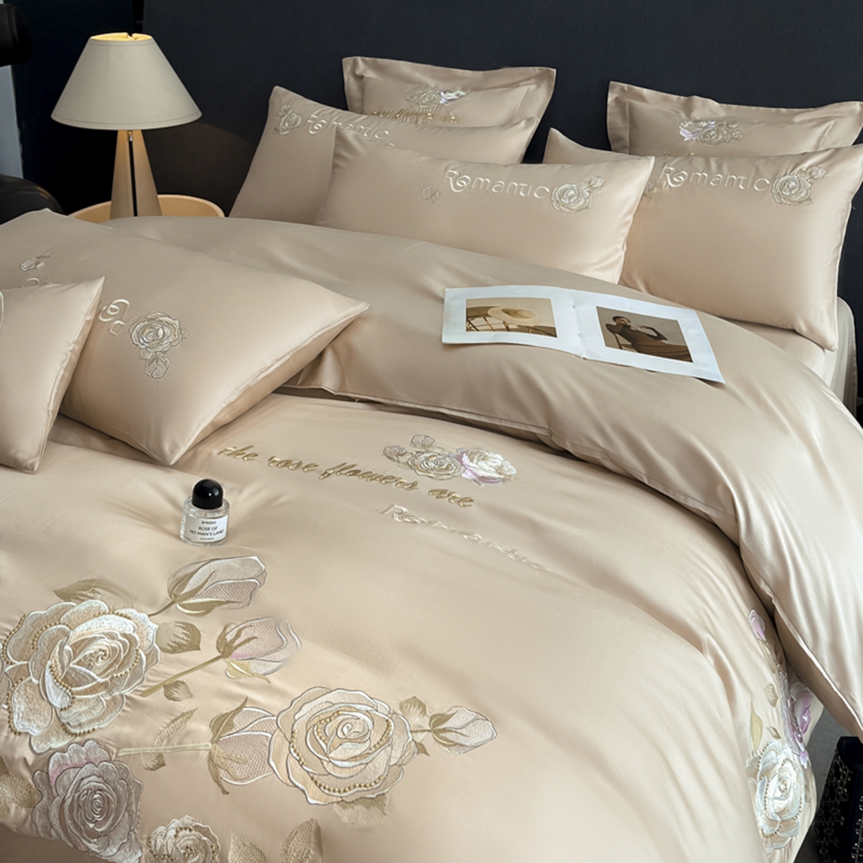 91家纺网 家纺一手货源 找家纺 博纳家纺 2025新款纯棉绣花四件套-繁花似梦 繁花似梦-香槟