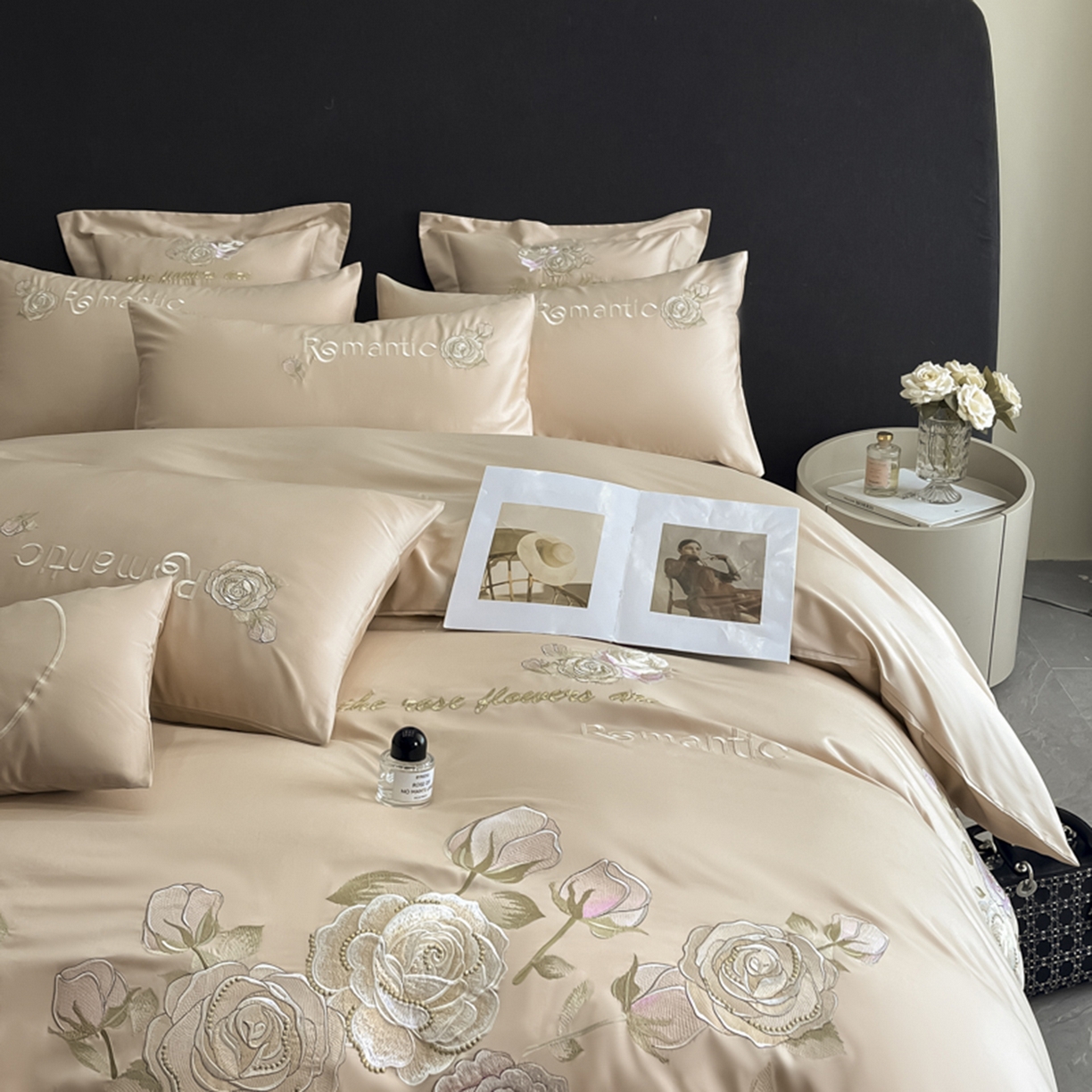 91家纺网 家纺一手货源 找家纺 博纳家纺 2025新款纯棉绣花四件套-繁花似梦 繁花似梦-香槟