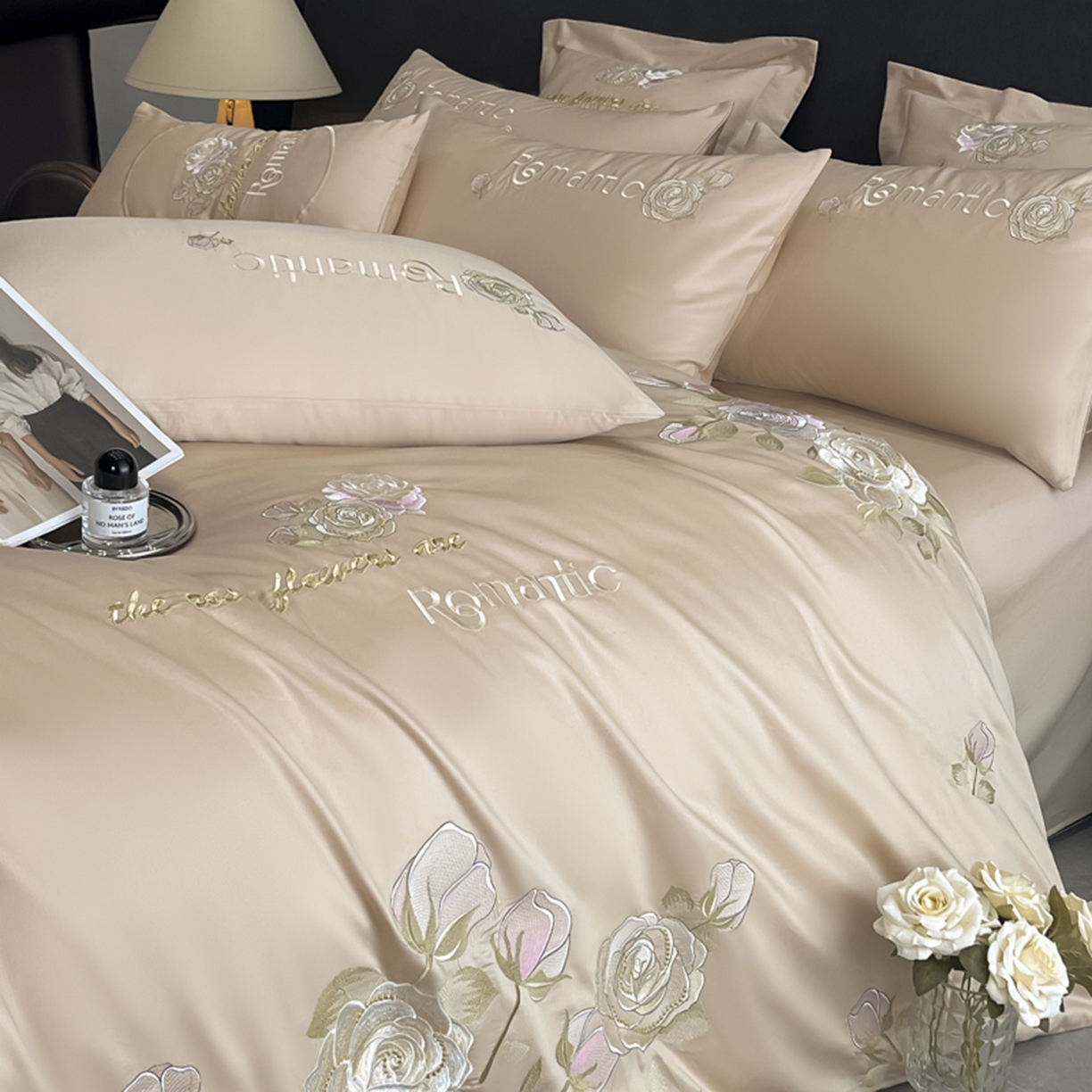 91家纺网 家纺一手货源 找家纺 博纳家纺 2025新款纯棉绣花四件套-繁花似梦 繁花似梦-香槟