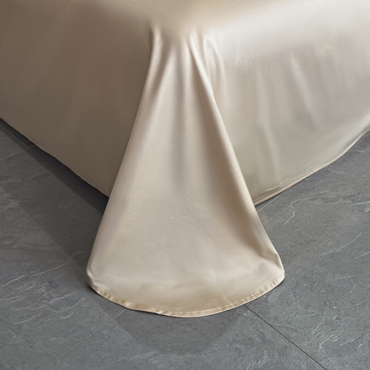 91家纺网 家纺一手货源 找家纺 博纳家纺 2025新款纯棉绣花四件套-繁花似梦 繁花似梦-香槟