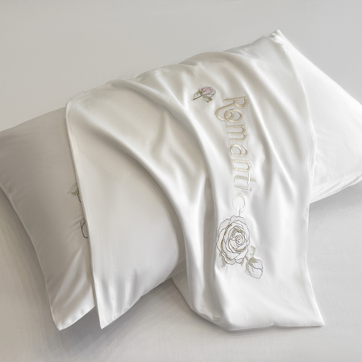 91家纺网 家纺一手货源 找家纺 博纳家纺 2025新款纯棉绣花四件套-繁花似梦 繁花似梦-象牙白