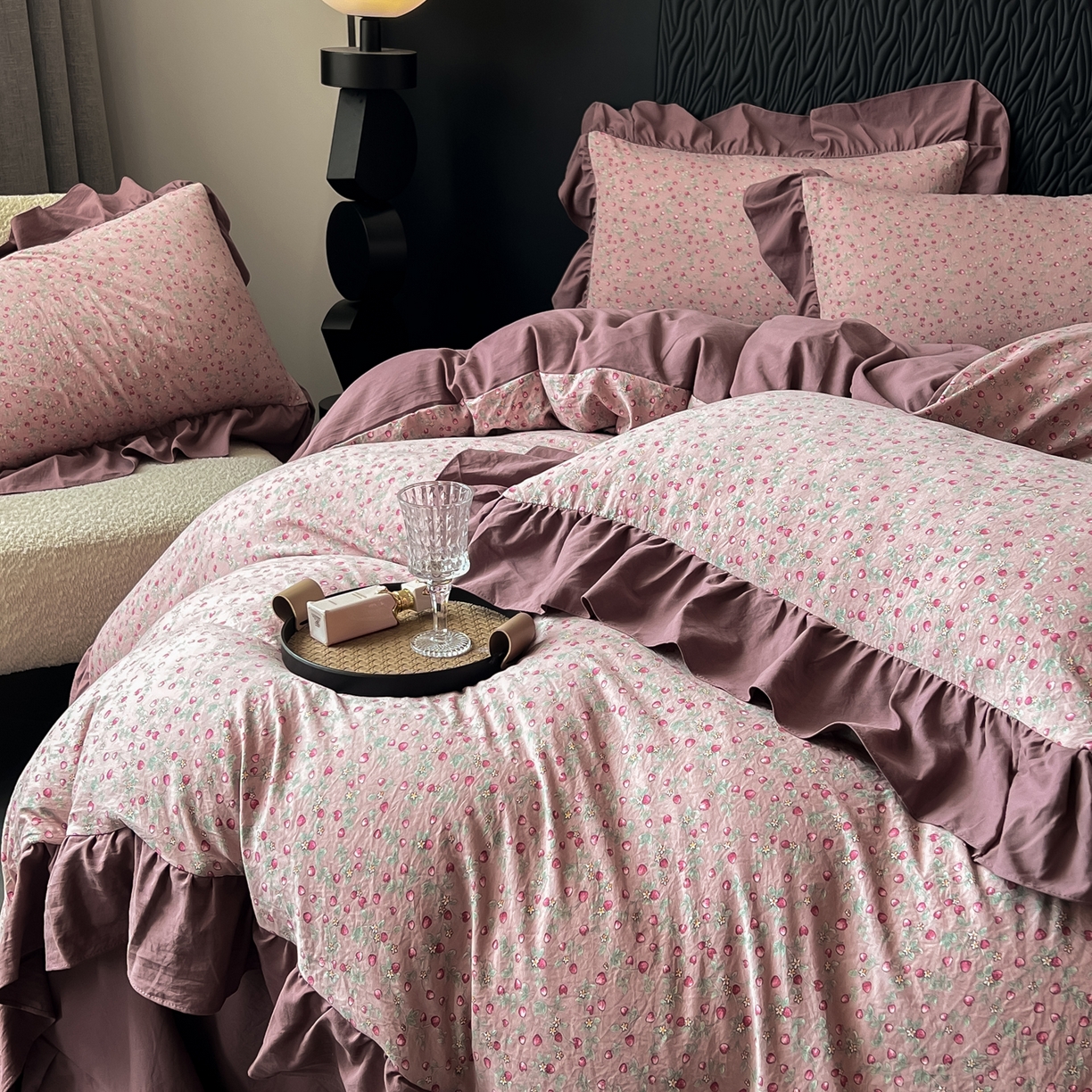 91家纺网 家纺一手货源 找家纺 豫见家纺 2025新款云感棉花边四件套 樱桃季