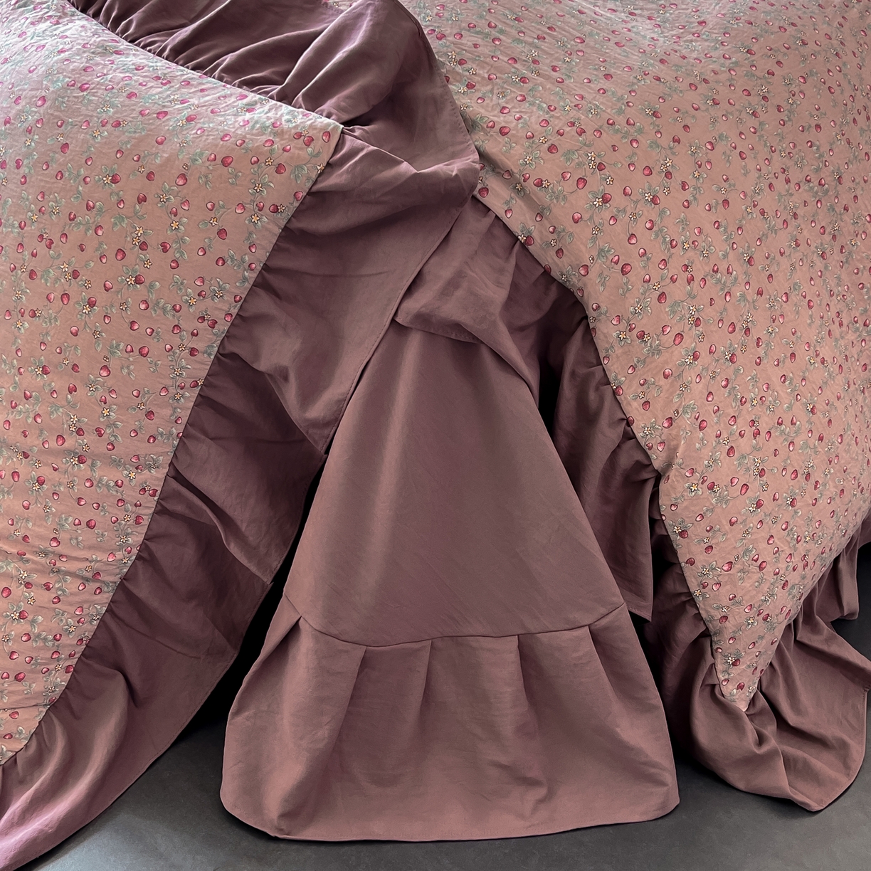 91家纺网 家纺一手货源 找家纺 豫见家纺 2025新款云感棉花边四件套 樱桃季