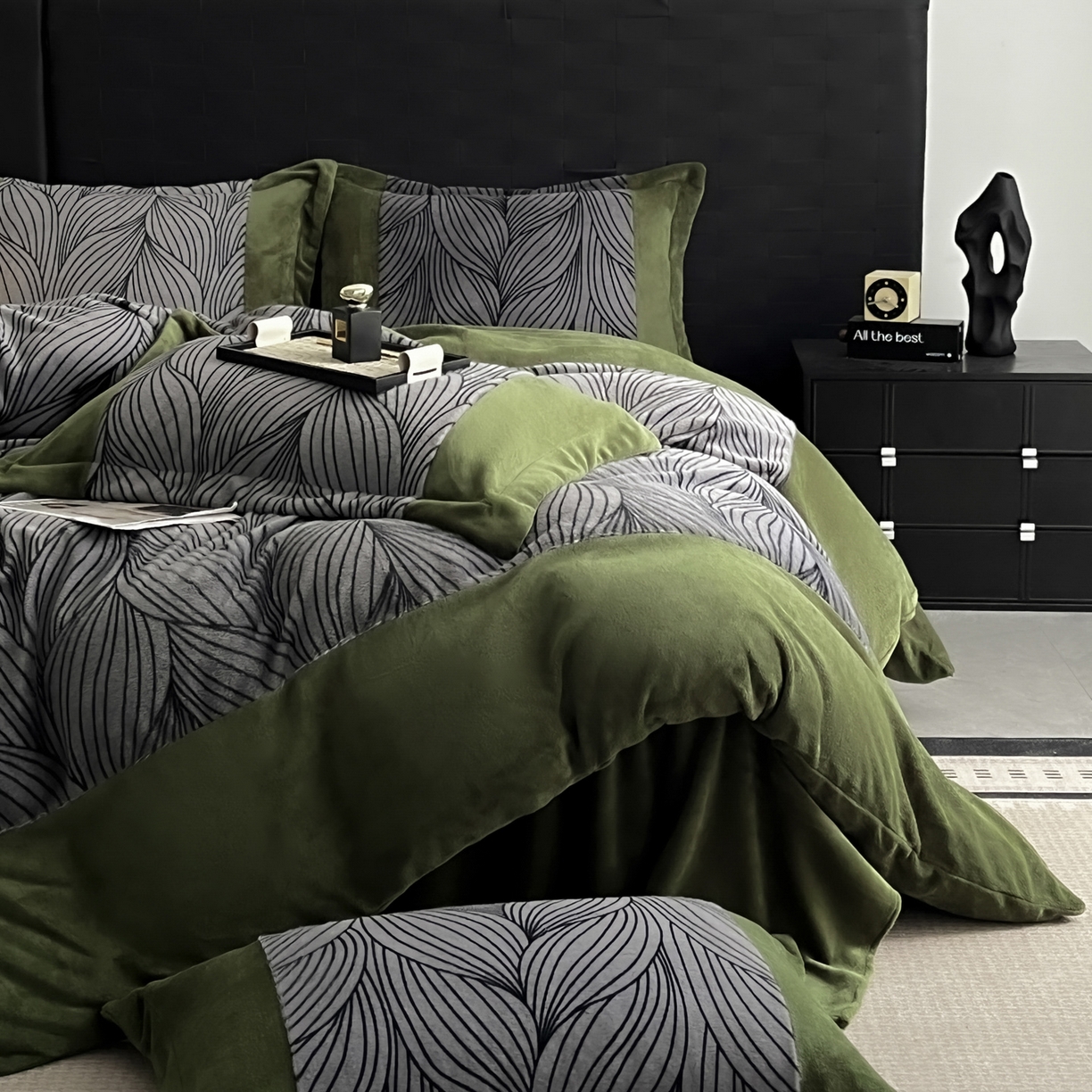 91家纺网 家纺一手货源 找家纺 羚羊语家纺 2025新款轻奢风雪貂绒牛奶绒四件套大拼角工艺貂毛绒升级款兔毛绒现代简约轻奢风三件套-左岸河畔 雪貂绒-松间谧