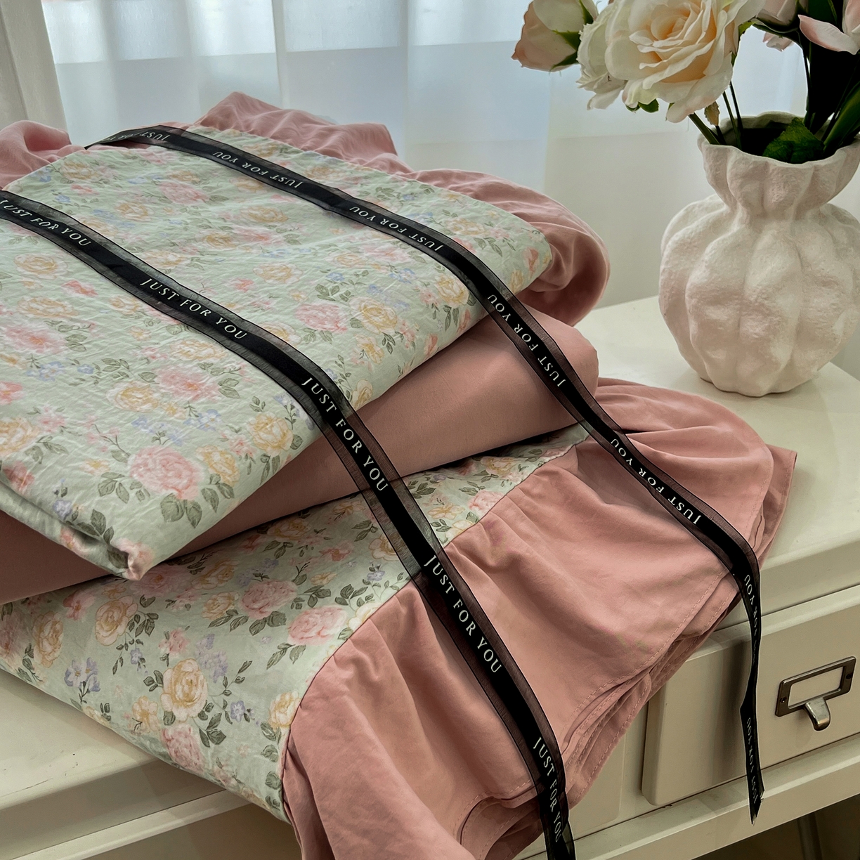 91家纺网 家纺一手货源 找家纺 豫见家纺 2025新款云感棉花边四件套 花盏绿