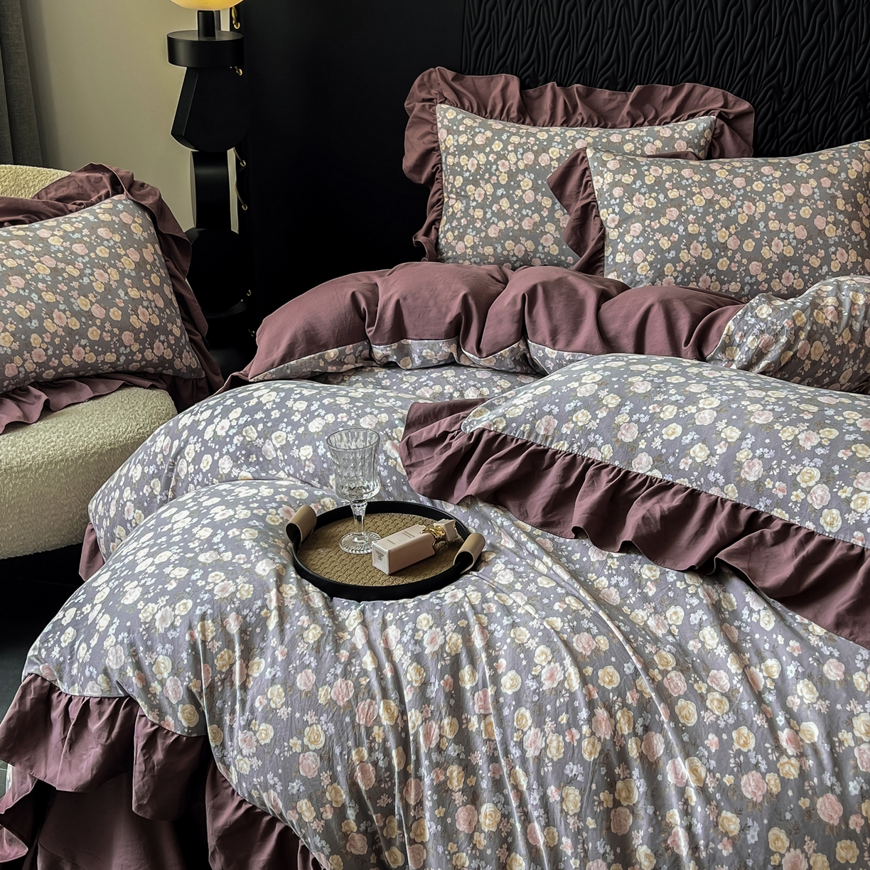 91家纺网 家纺一手货源 找家纺 豫见家纺 2025新款云感棉花边四件套 花盏灰