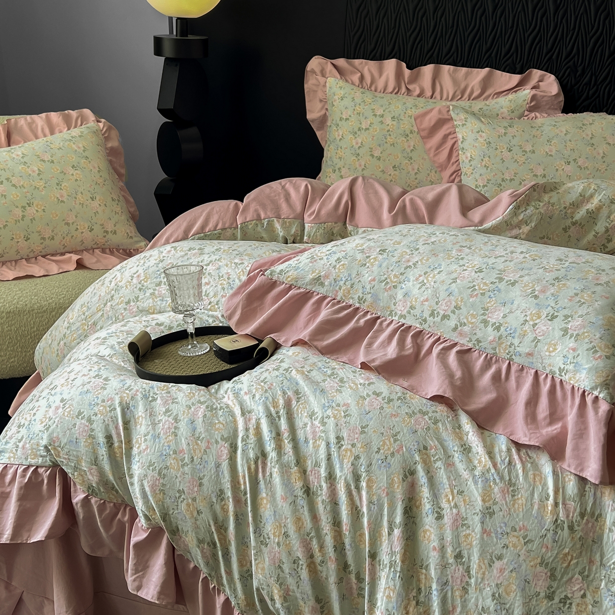 91家纺网 家纺一手货源 找家纺 豫见家纺 2025新款云感棉花边四件套 花盏绿