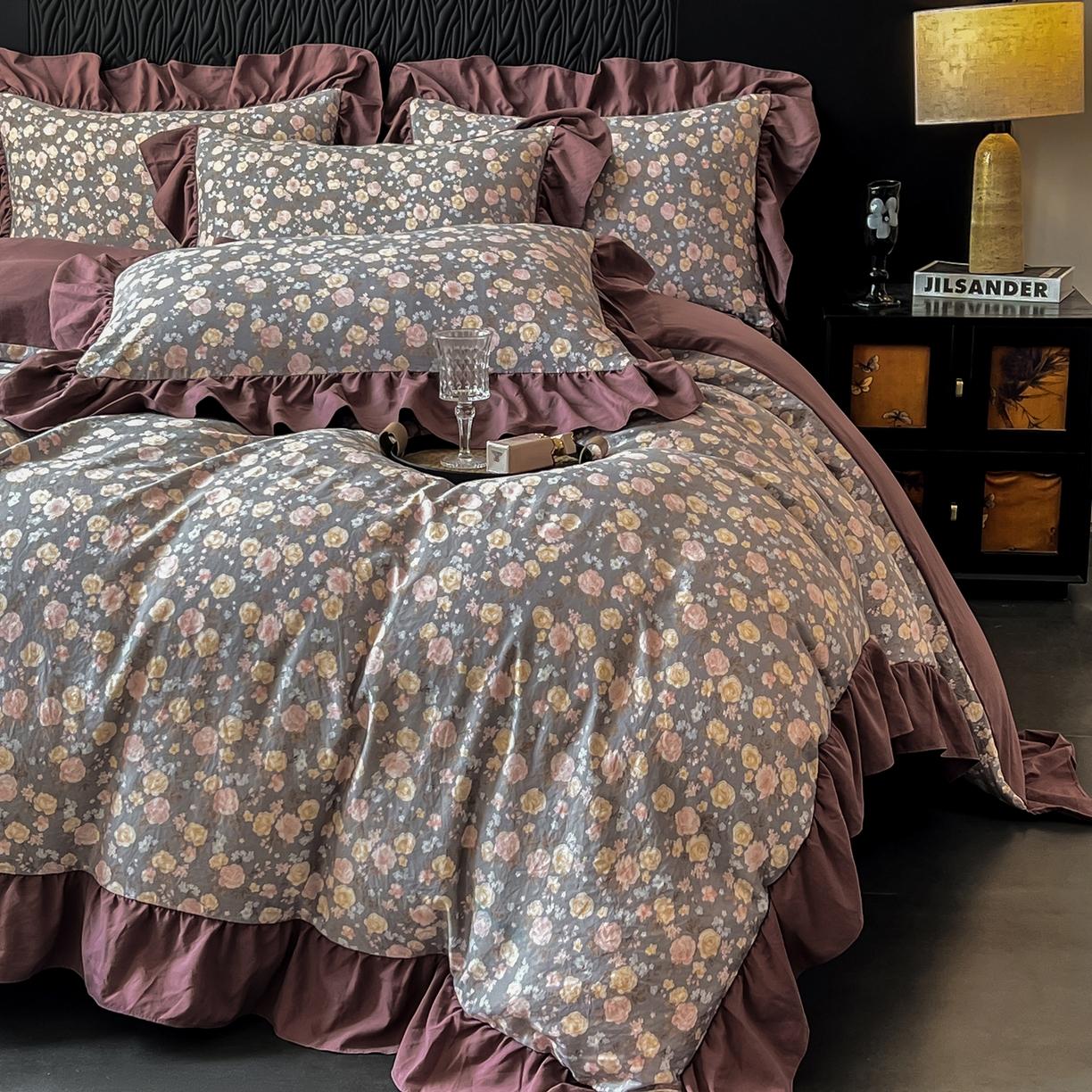 91家纺网 家纺一手货源 找家纺 豫见家纺 2025新款云感棉花边四件套 花盏灰