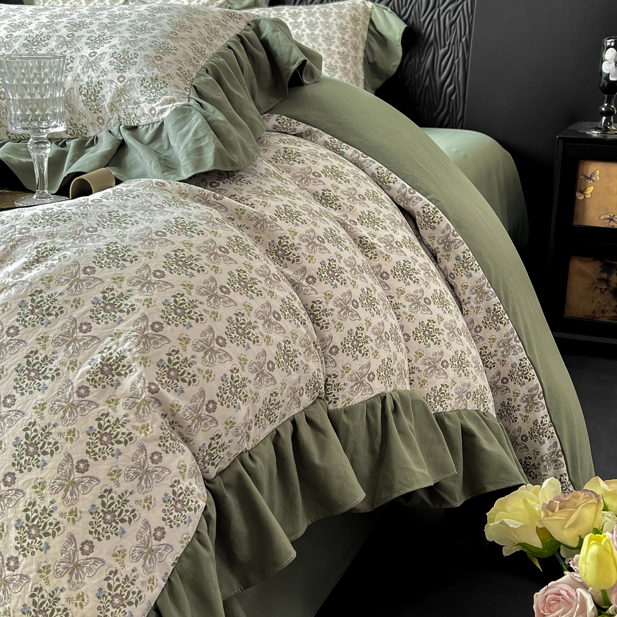 91家纺网 家纺一手货源 找家纺 豫见家纺 2025新款云感棉花边四件套 花间蝴蝶