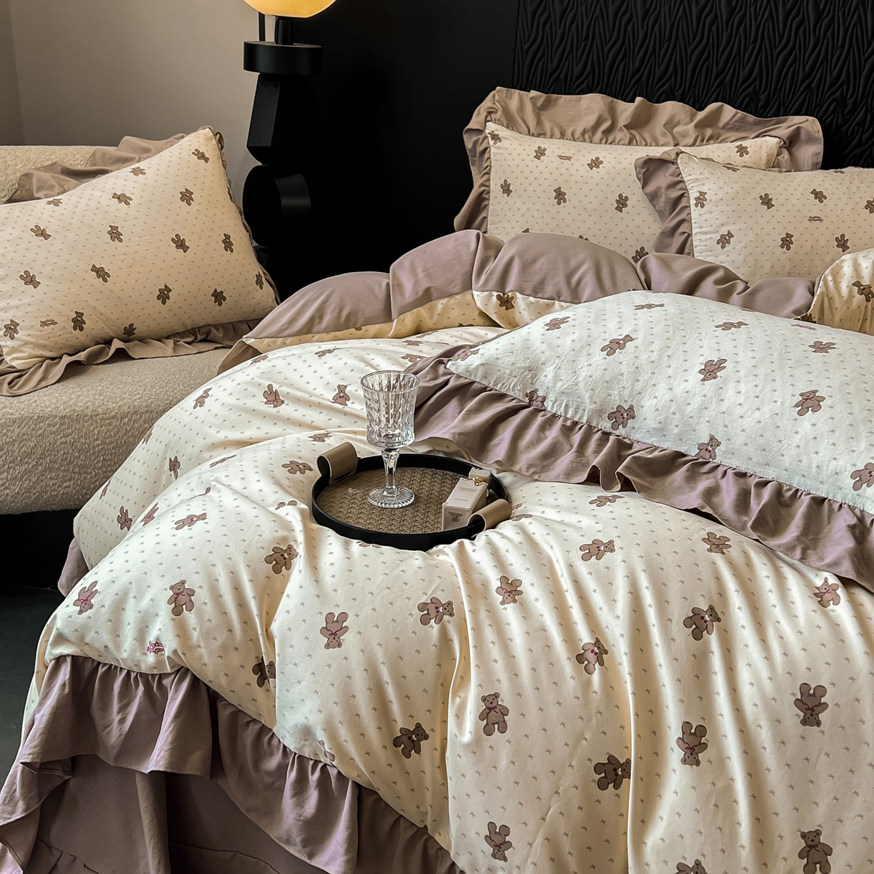 91家纺网 家纺一手货源 找家纺 豫见家纺 2025新款云感棉花边四件套 梦想熊