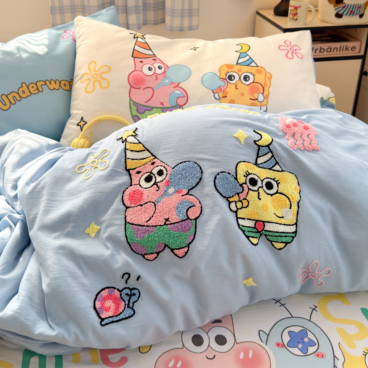 91家纺网 家纺一手货源 找家纺 一霖家纺 2025新款高克重云朵棉毛巾绣印绣四件套-小清新-第四波小清新系列 深海派对