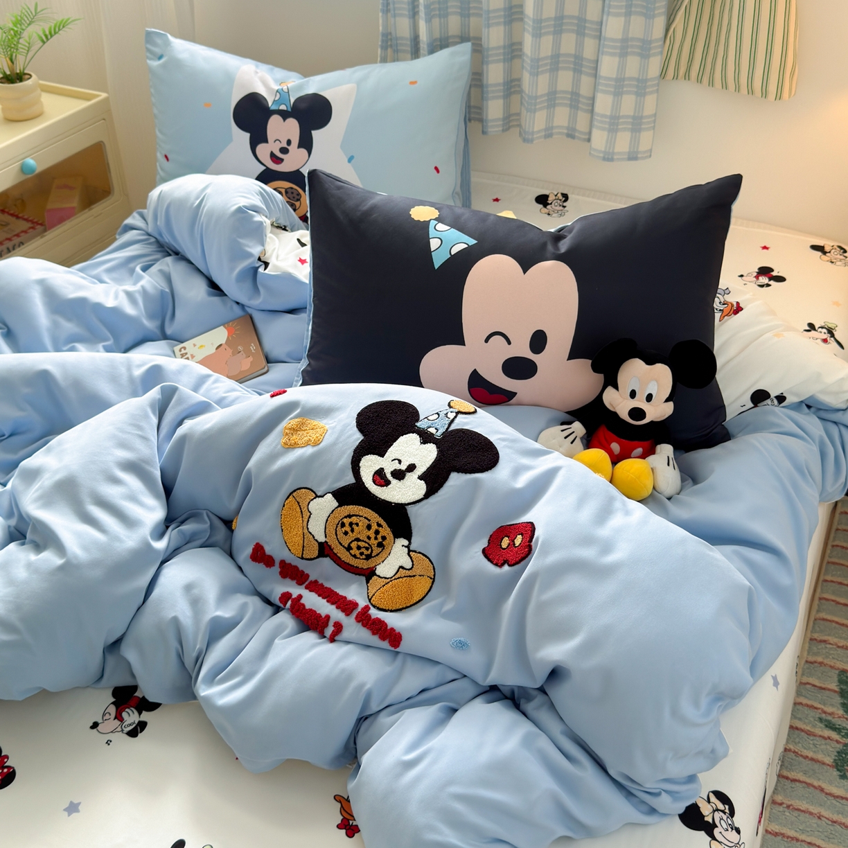 91家纺网 家纺一手货源 找家纺 一霖家纺 2025新款高克重云朵棉毛巾绣印绣四件套-小清新-第四波小清新系列 饼干奇奇