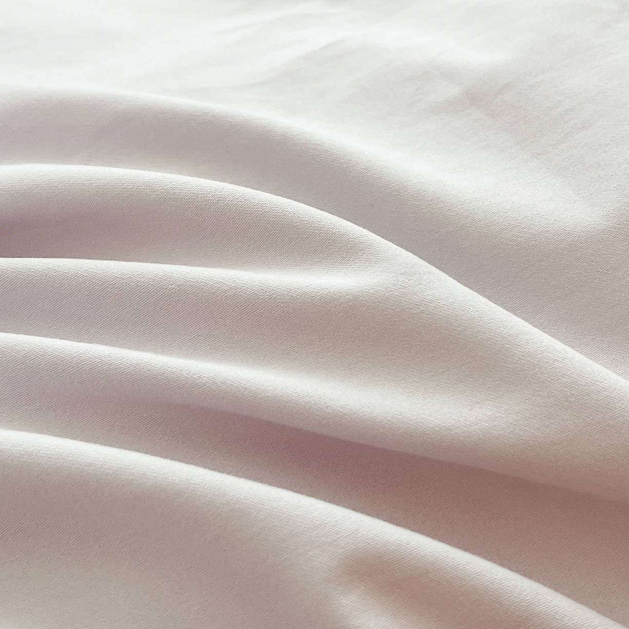 91家纺网 家纺一手货源 找家纺 蓝邻家纺 2025年新款全棉纯棉云柔棉三丽鸥刺绣四件套系列 星愿大耳狗