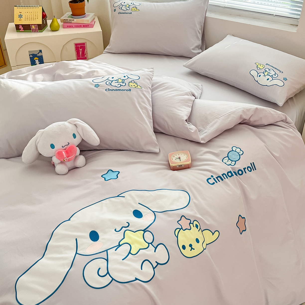 91家纺网 家纺一手货源 找家纺 蓝邻家纺 2025年新款全棉纯棉云柔棉三丽鸥刺绣四件套系列 星愿大耳狗