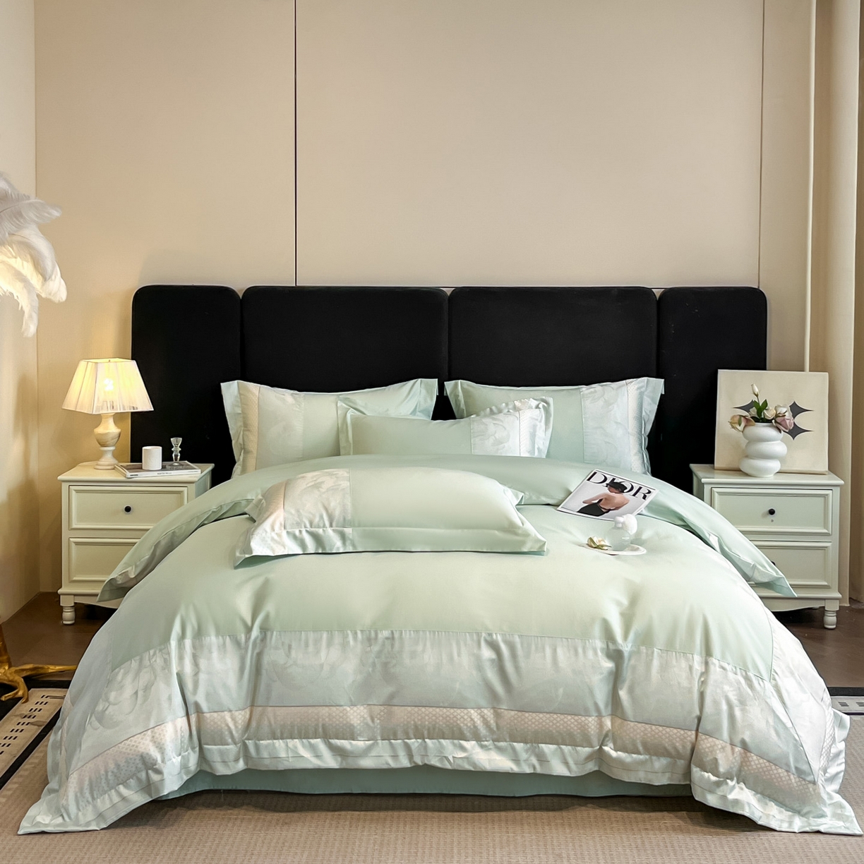 91家纺网 家纺一手货源 找家纺 （总）博纳家纺 2025新款多色色织提花宽边高级简奢款纯棉四件套-山木花亭,山木花亭-繁星蓝,山木花亭-粉玉,山木花亭-绅士灰,山木花亭-香槟