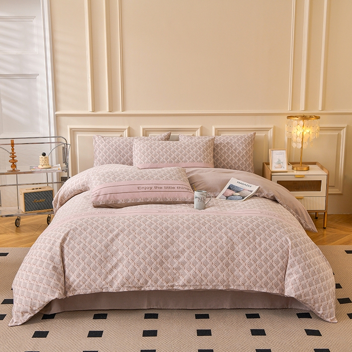 91家纺网 家纺一手货源 找家纺 （总）宇彬家纺 2025直播热新款秋冬全棉精梳生态原棉印花加厚磨毛轻奢铂金单被套