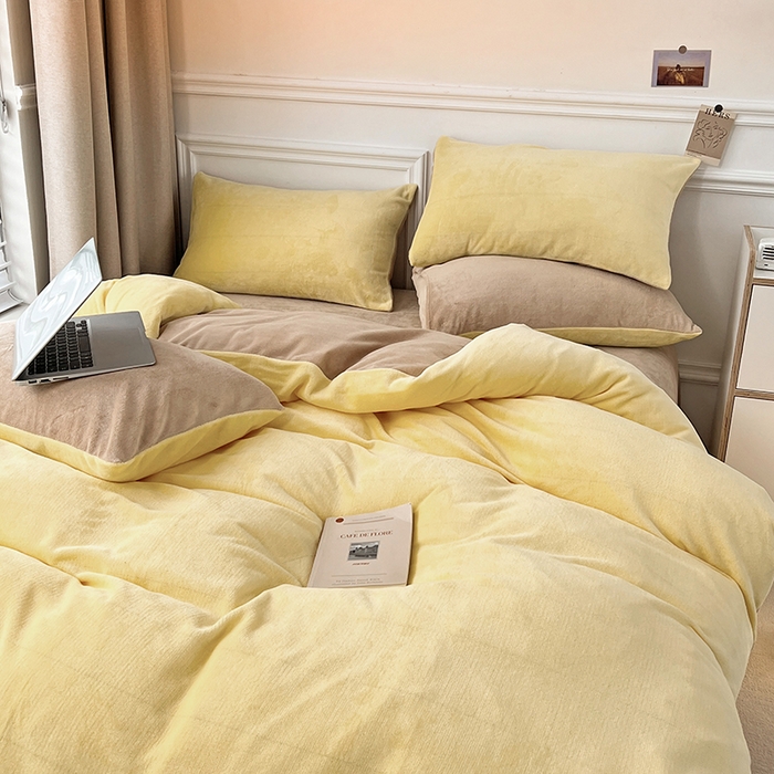 91家纺网 家纺一手货源 找家纺 居易简 2025秋冬新款ins风小红书高克重纯色双拼牛奶绒单被套三件套四件套系列 炭烤起司