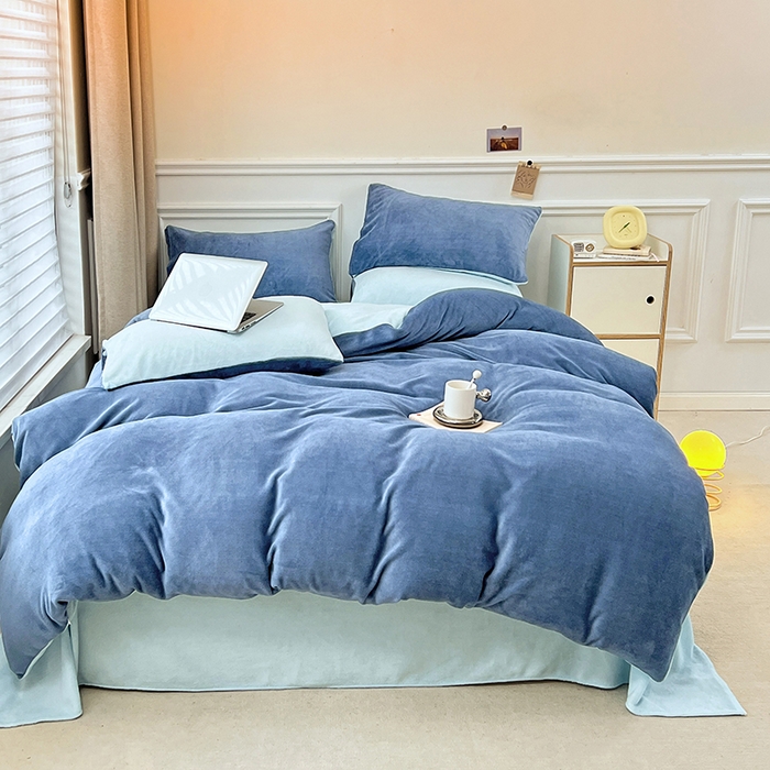 居易简 2025秋冬新款ins风小红书高克重纯色双拼牛奶绒单被套三件套四件套系列 月光雾蓝