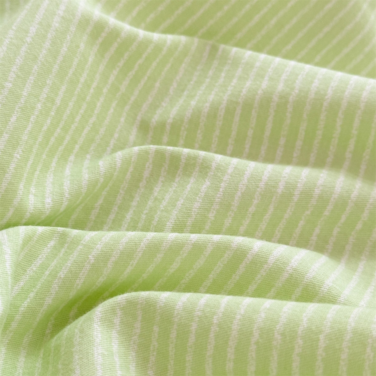 91家纺网 家纺一手货源 找家纺 名兮家居 2025新款亲肤舒适全棉纯棉磨毛印花床笠单床笠单品床笠单件床笠 细条-绿