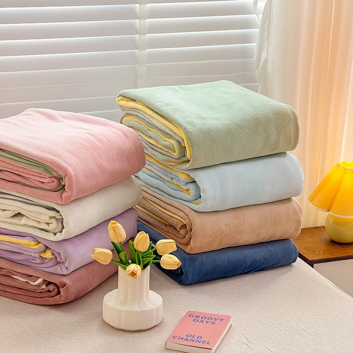 91家纺网 家纺一手货源 找家纺 居易简 2025秋冬新款ins风小红书高克重纯色双拼牛奶绒单被套三件套四件套系列 组合图