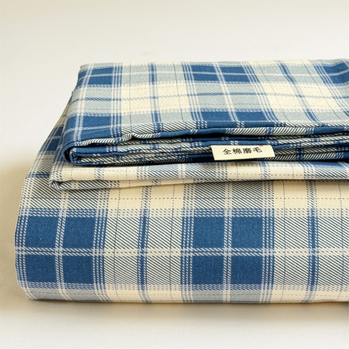 91家纺网 家纺一手货源 找家纺 名兮家居 2025新款亲肤舒适全棉纯棉磨毛印花床笠单床笠单品床笠单件床笠 蓝白格语