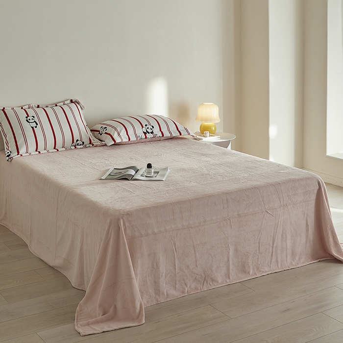 91家纺网 家纺一手货源 找家纺 千朵森 2025新款网红印花牛奶绒四件套-熊猫系列-风格一 熊猫-西雅图