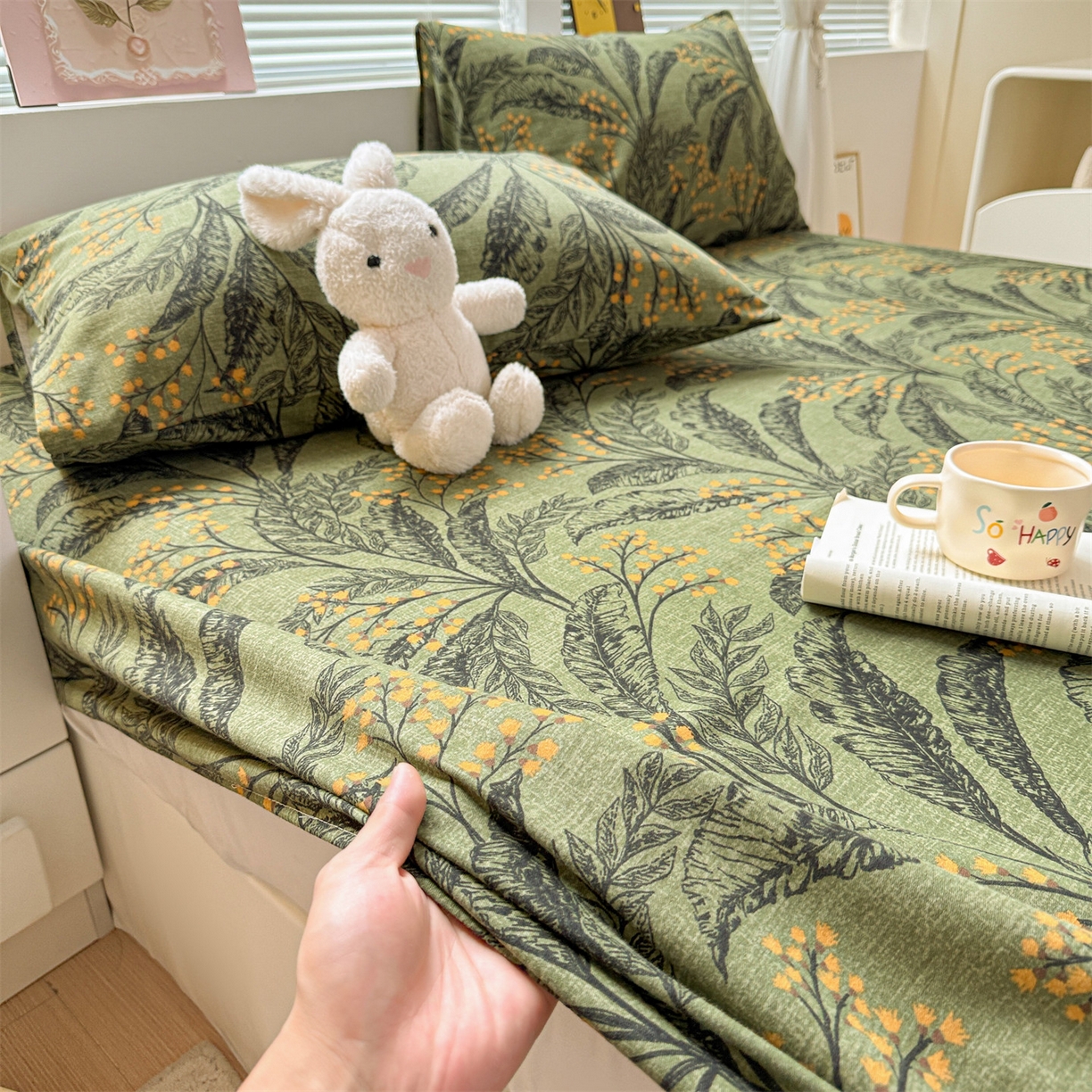 91家纺网 家纺一手货源 找家纺 名兮家居 2025新款亲肤舒适全棉纯棉磨毛印花床笠单床笠单品床笠单件床笠 繁叶流金-绿