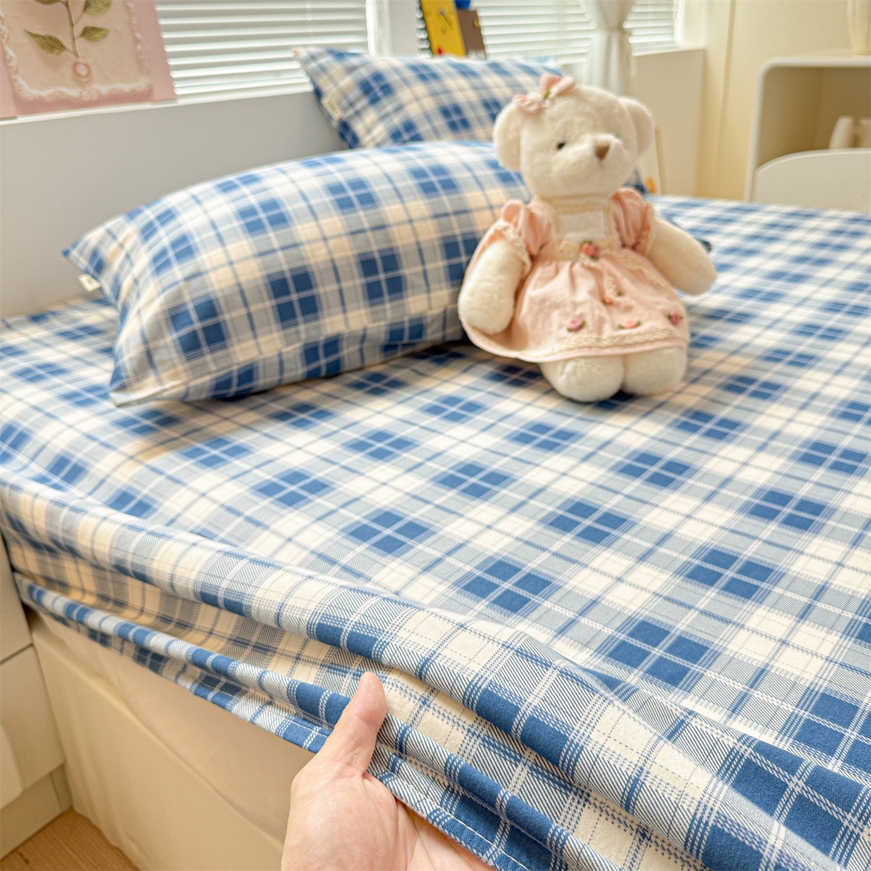 91家纺网 家纺一手货源 找家纺 名兮家居 2025新款亲肤舒适全棉纯棉磨毛印花床笠单床笠单品床笠单件床笠 蓝白格语