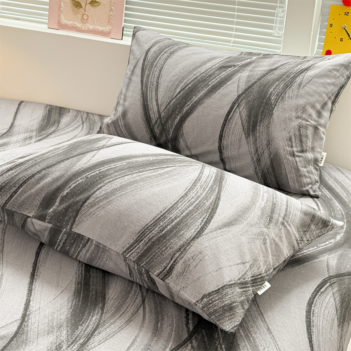 91家纺网 家纺一手货源 找家纺 名兮家居 2025新款亲肤舒适全棉纯棉磨毛印花床笠单床笠单品床笠单件床笠 律动