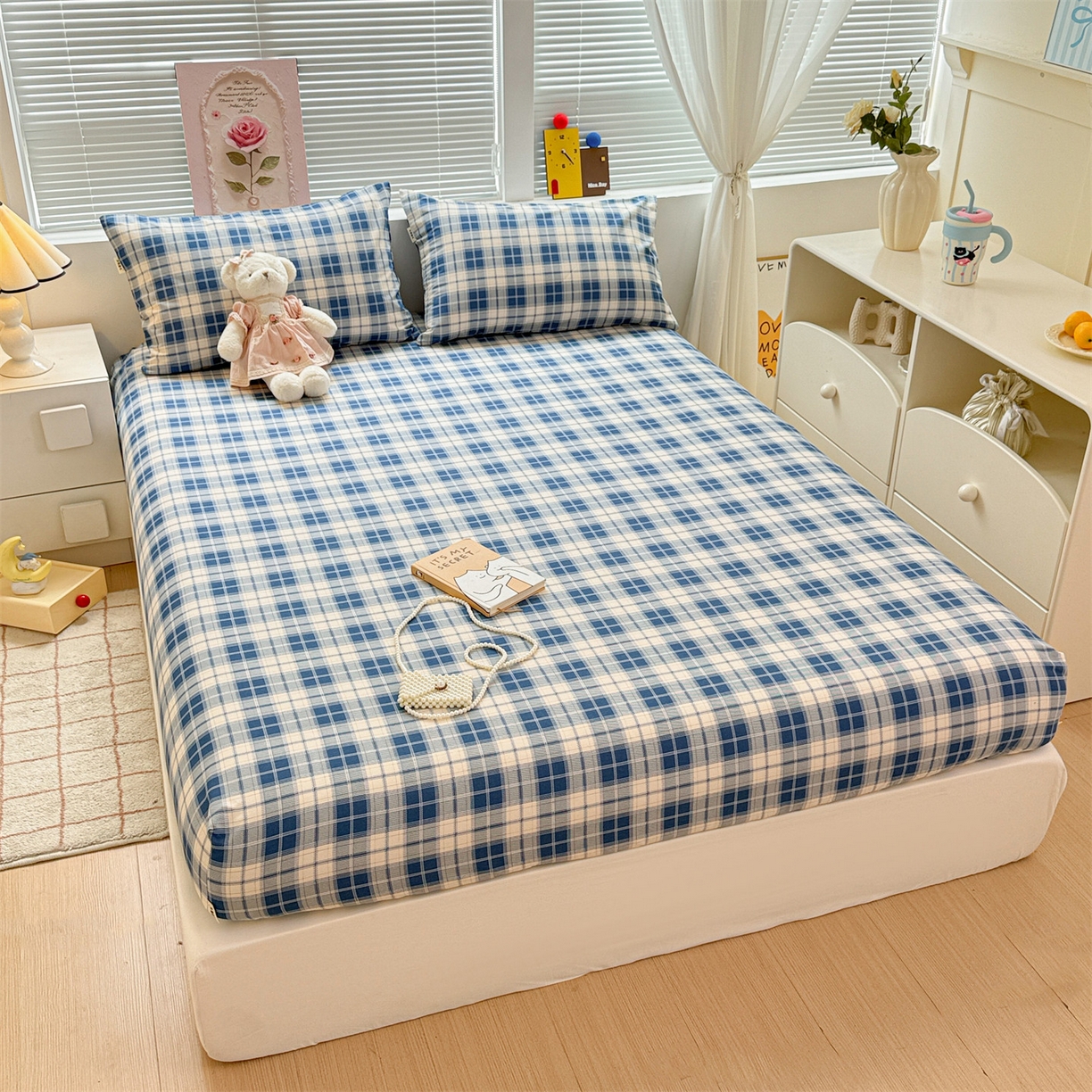 91家纺网 家纺一手货源 找家纺 名兮家居 2025新款亲肤舒适全棉纯棉磨毛印花床笠单床笠单品床笠单件床笠 蓝白格语