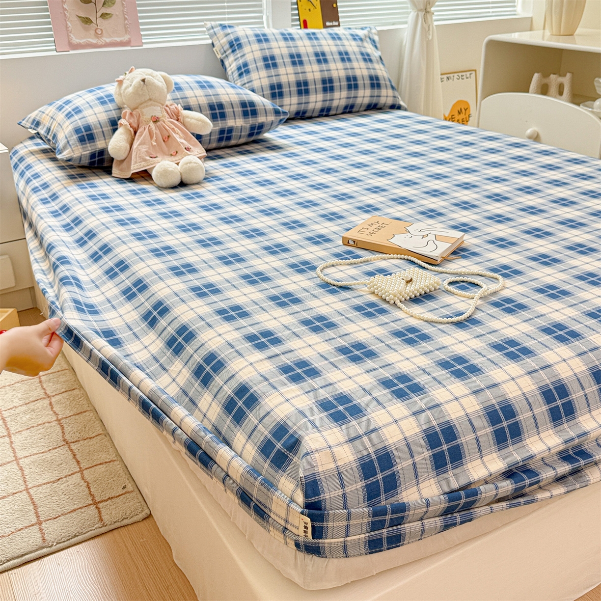 91家纺网 家纺一手货源 找家纺 名兮家居 2025新款亲肤舒适全棉纯棉磨毛印花床笠单床笠单品床笠单件床笠 蓝白格语