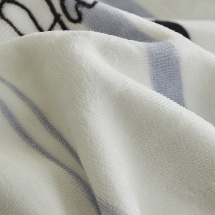 91家纺网 家纺一手货源 找家纺 千朵森 2025新款网红印花牛奶绒四件套-熊猫系列-风格一 熊猫-梵伊