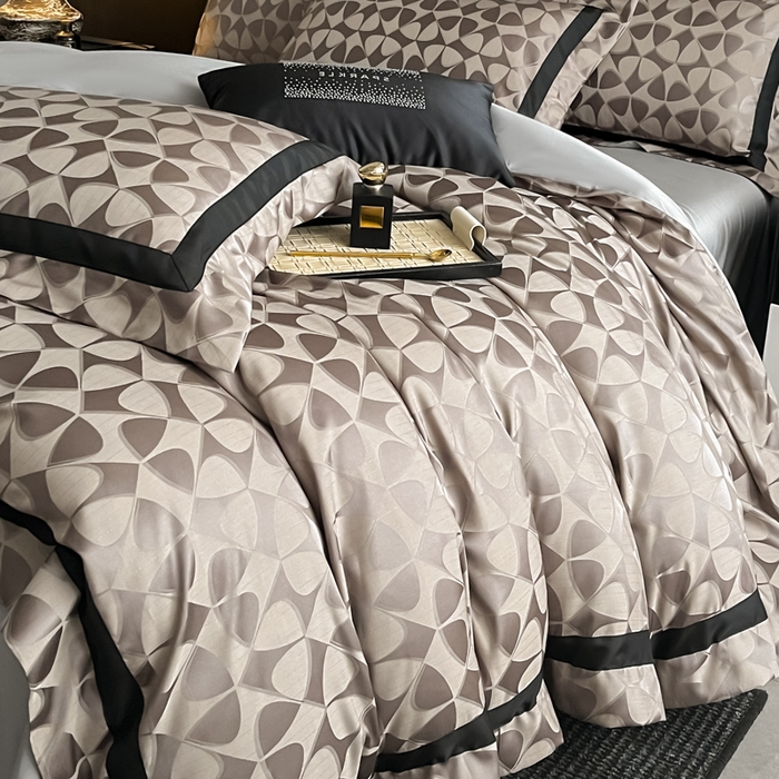 91家纺网 家纺一手货源 找家纺 博纳家纺 2025新款高精密银离子色织提花纯棉撞色宽边四件套 赫拉恋人